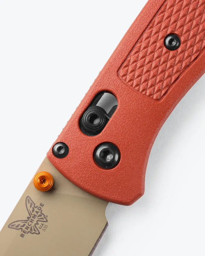 Benchmade Bugout 535TN-10 AXIS Lock 3.235" Desert Verde Cerakote CPM-S30V Rust Orange Grivory Handles