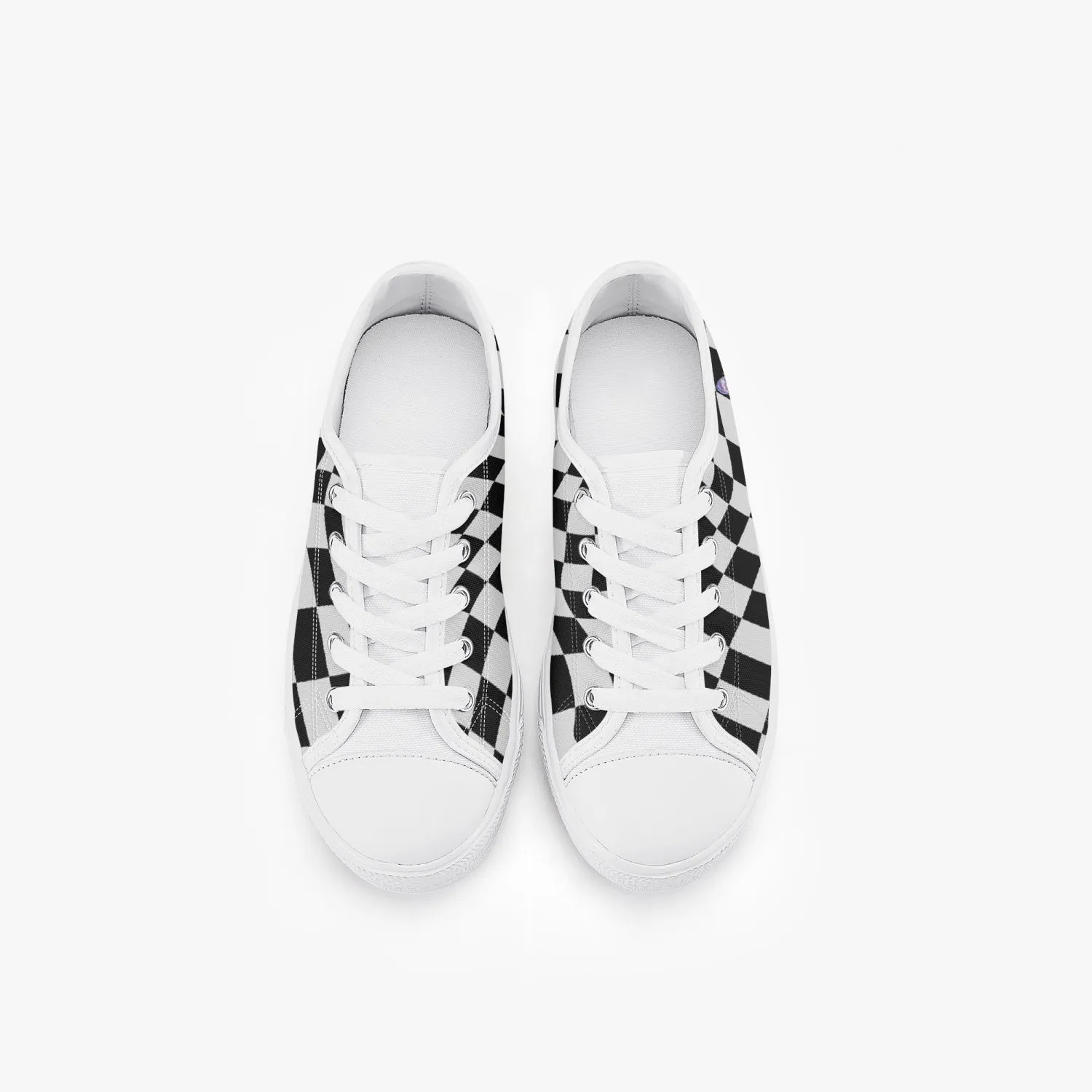 Black and White Wavy Checkerboard. Kid’s Low-Top Canvas Shoes