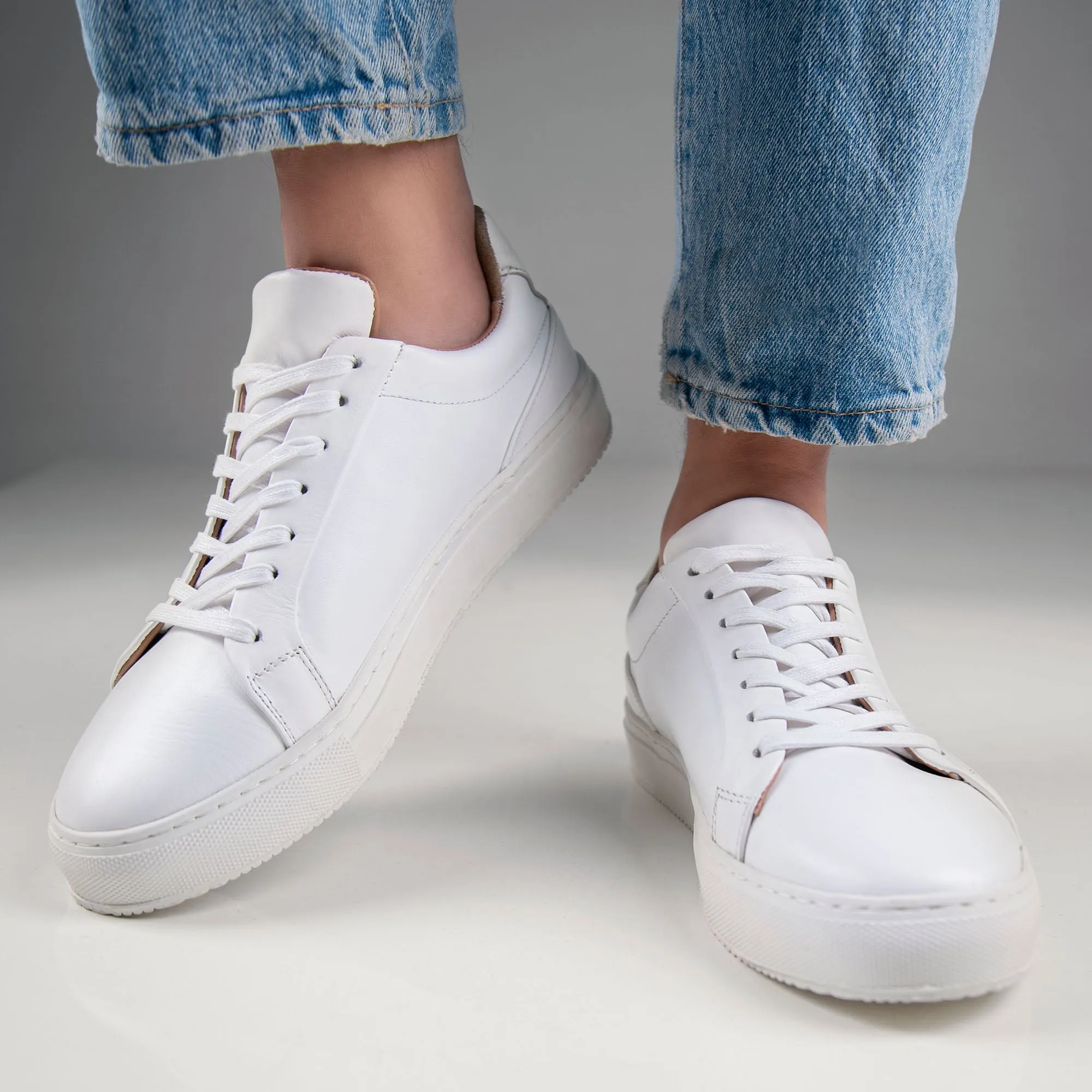 BlancPeak | Plain White Sneakers