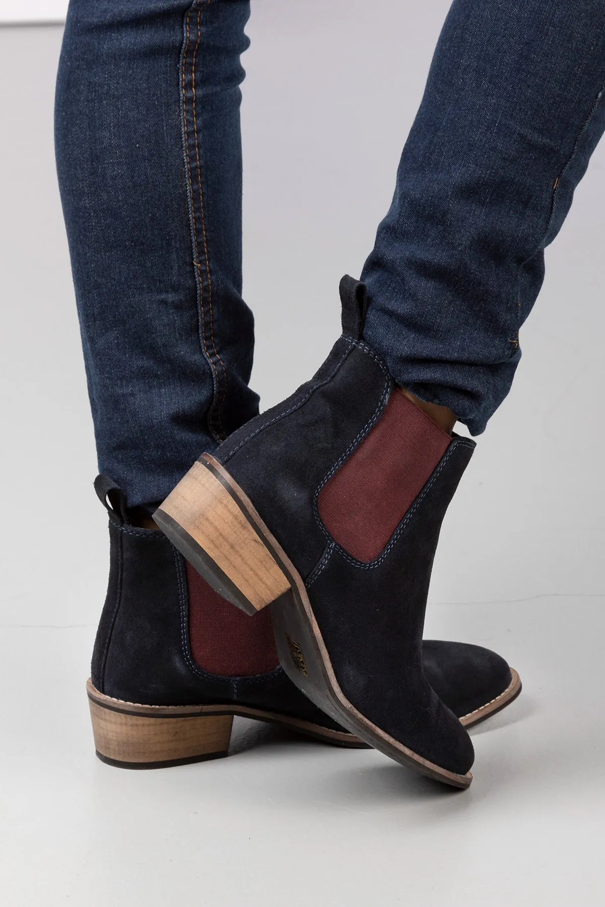 Ladies Kirby Suede Heeled Boots