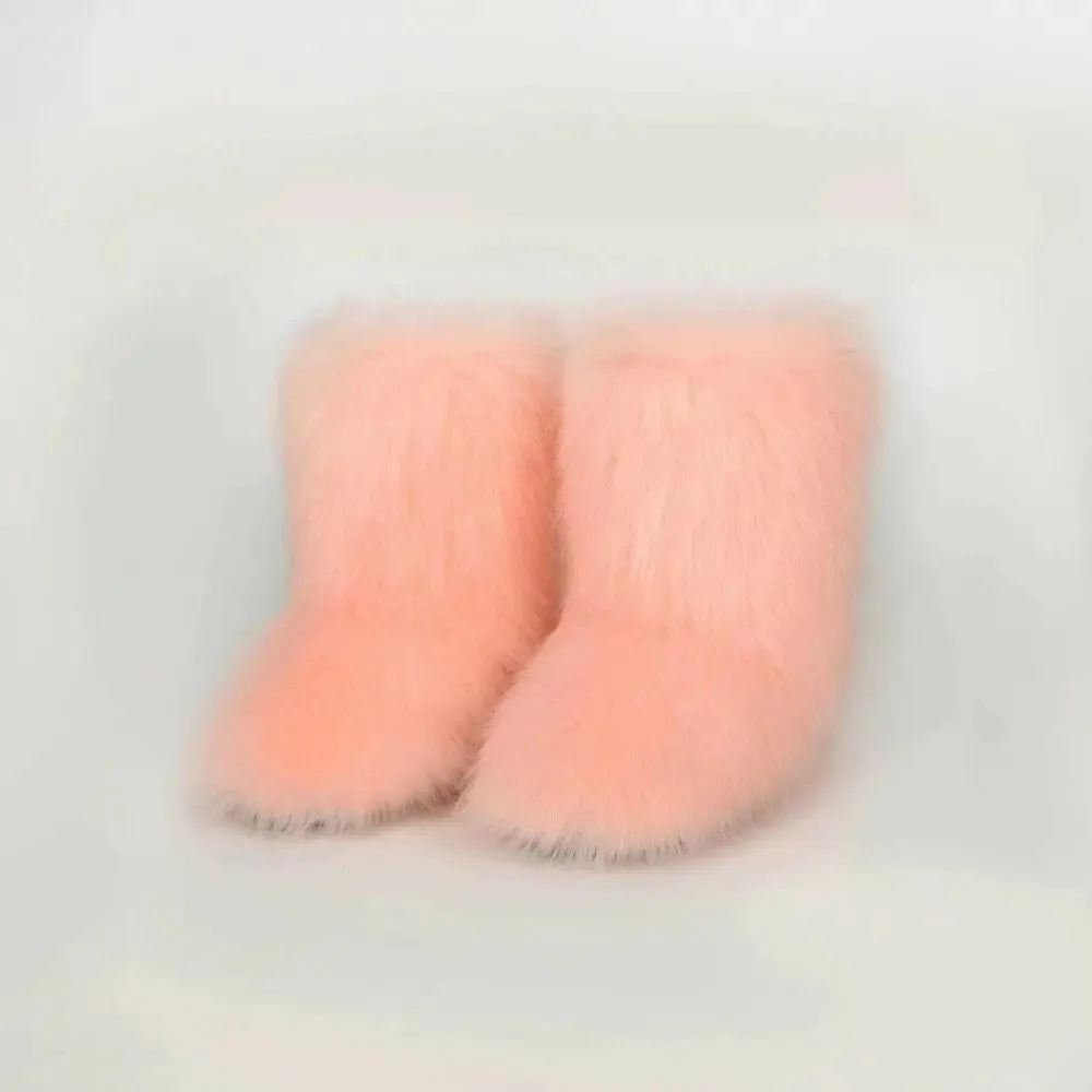 Luxury Thermal Fuzzy Platform Boots in Timeless Designer Fashion