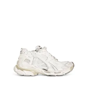 Runner Mesh Sneaker in White