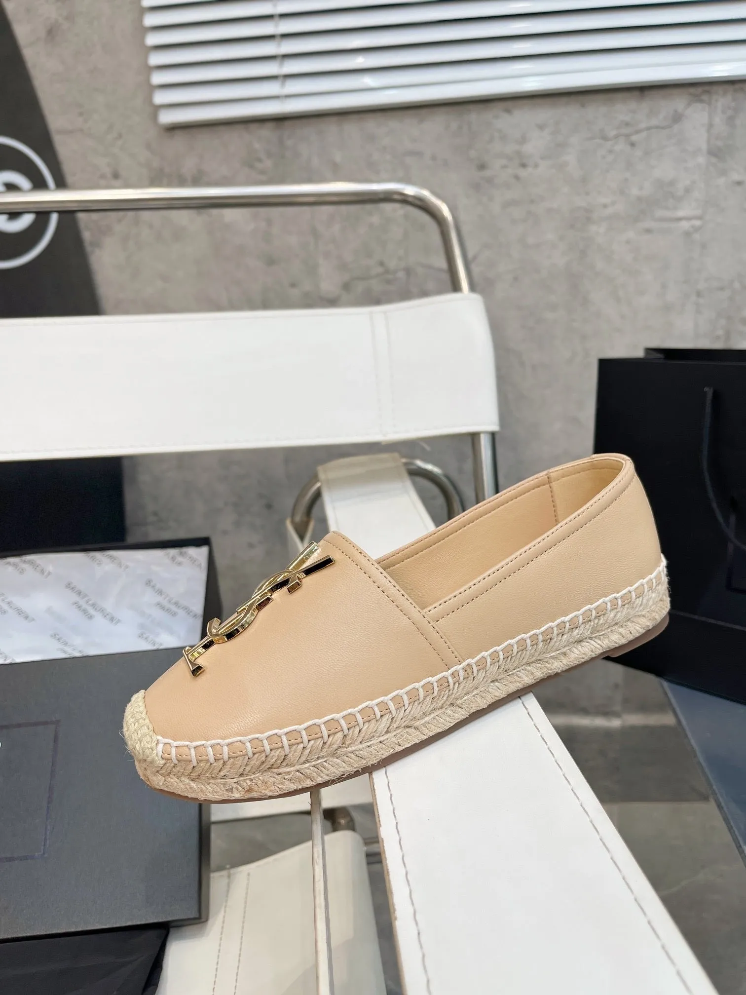 SE1120 Cassandre Espadrilles in Lambskin / Size4-11