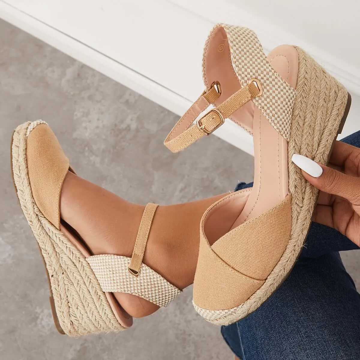 Sohiwoo Women Closed Toe Espadrilles Wedge Ankle Strap Sandals